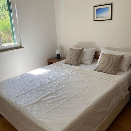 Apartman Emil Supetar Exterior photo
